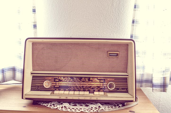 tube-radio-